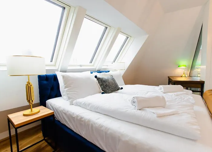 Grand Quarters Apartahotel 4*