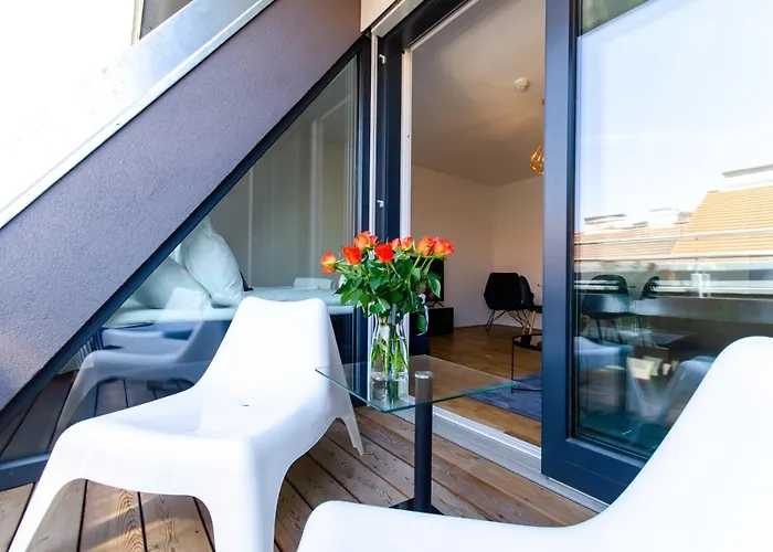 Grand Quarters Apartahotel 4*